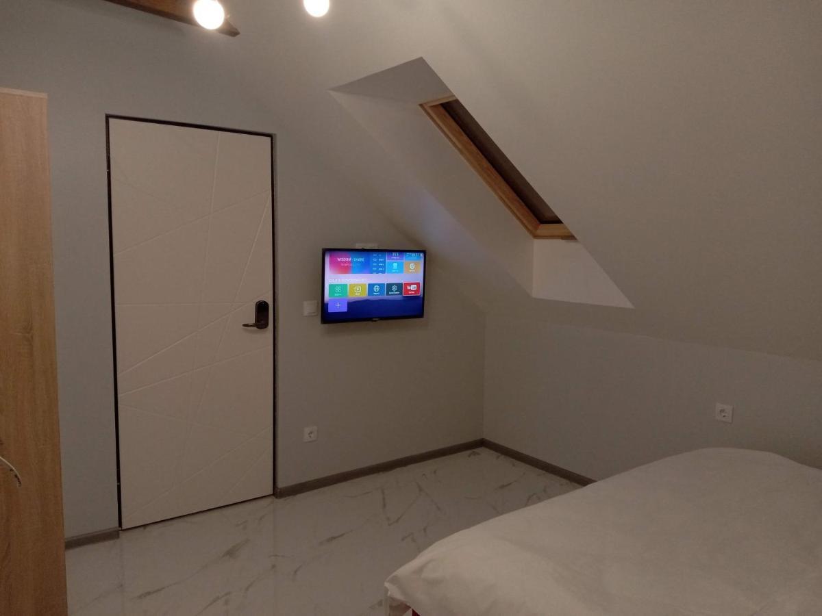 Pure Apartments Vip 5 리비프 외부 사진