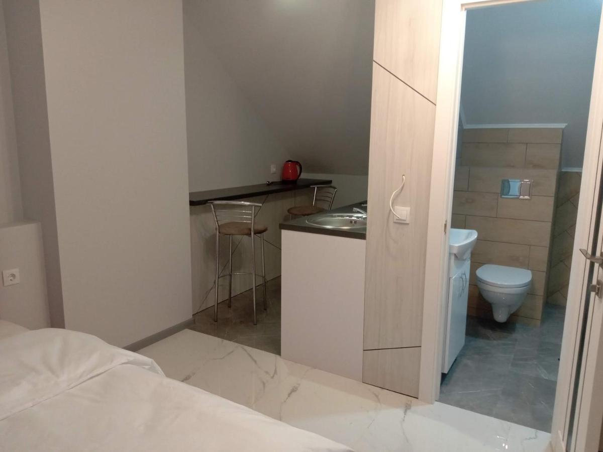 Pure Apartments Vip 5 리비프 외부 사진
